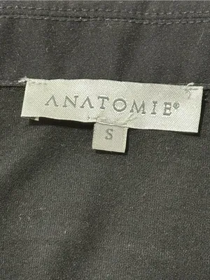 Anatomie Women’s Size S Black Sleeveless Zip Up Front Shirt Vest thumbnail 4