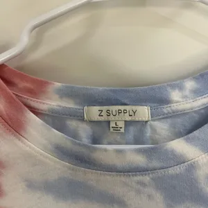 Z Supply Cropped tie dye shirt. Women’s Large thumbnail 3