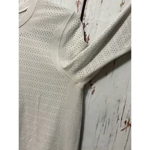 Lululemon Swiftly Breathe Long Sleeve Stretch Perforated Shirt White Size 6/8 thumbnail 5