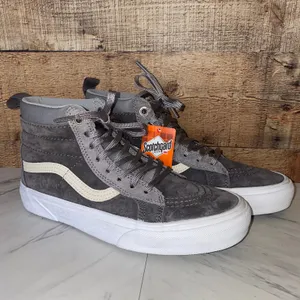Vans Grey SK8-Hi Rabbit Frost Skate Shoes New with tags Mismatched thumbnail 2