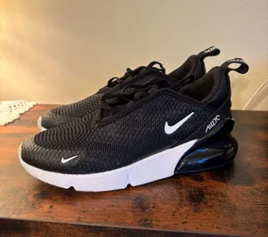 Nike Air Max 270 Little Kids' Shoes 3Y thumbnail 1