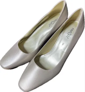 East 5th Women’s 7 Wide Champagne Slip-On Dress Pumps Square Toe Block Heel thumbnail 1