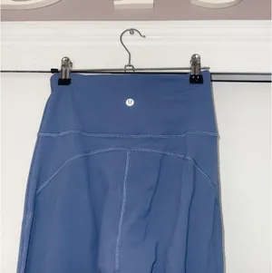 Lululemon High-Waisted Flare Leggings Groove thumbnail 3
