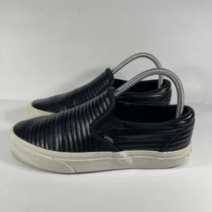 Vans Classic Slip-On Moto Leather Black Quilted Shoes - Women's 7 / Men's 5.5 thumbnail 2