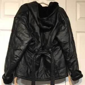 Wilson's Leather Beautiful faux fur lined hooded jacket thumbnail 6