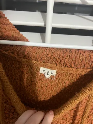 Sweater thumbnail 4