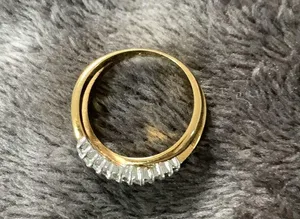 Vintage 18k GF Ring with CZ Stones Size 8.5 thumbnail 2