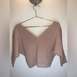 ⭐️Host Pick⭐️ Princess Polly‎ Love More Knit Top Nude Cropped V-Neck NWT thumbnail 6