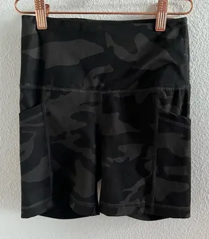 Yogalicious Lux Dark Camo Tights Shorts Bike Short XS thumbnail 1