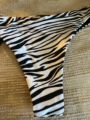 Relleciga Swimsuit Bikini Bottom Black And White Size M NWT thumbnail 4