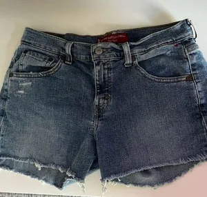 Levi's VINTAGE Cut-off Jean Shorts thumbnail 1