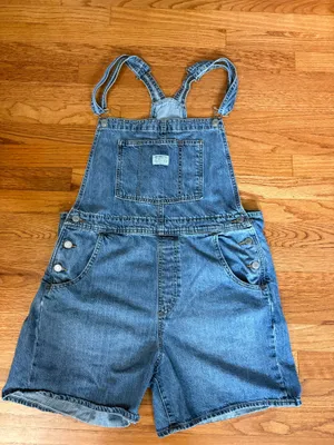Levi’s Overall Shorts thumbnail 1
