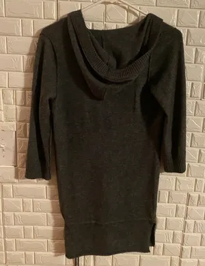 Abercrombie and Fitch woman's sweater 30 x 17 width. Gray with hoodie thumbnail 2