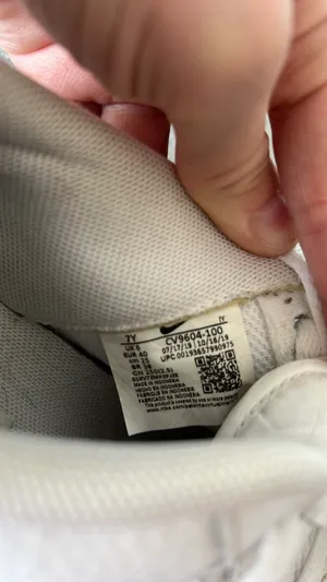 Nike Air Force 1 thumbnail 12
