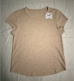 American Eagle Basic Tee thumbnail 1