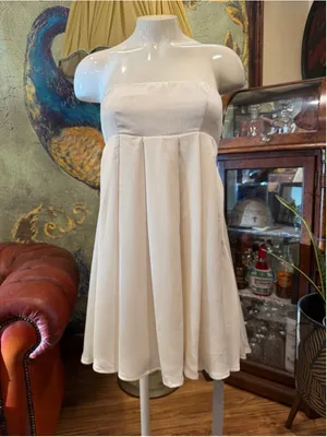 MISSGUIDED White Strapless Babydoll Mini Dress Pleated Empire Waist Festival XS thumbnail 3