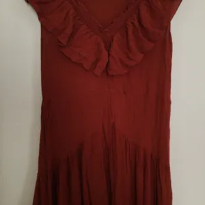 Zara Ruffle Midi V-Neck Terracotta Orange Red Smocked Tiered Flowy Dress Small thumbnail 8