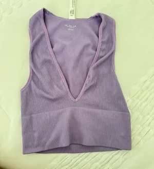 Urban Outfitters Top thumbnail 2