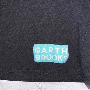 Garth Brooks World Tour‎ Jersey Tee Medium Black Raglan Brooks 7 Concert Shirt thumbnail 2