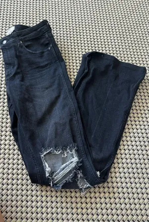 Free People Distressed Jeans thumbnail 2
