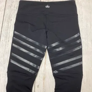 ALO High Waist Goddess Leggings in Black Gloss Stripe Size Small thumbnail 9