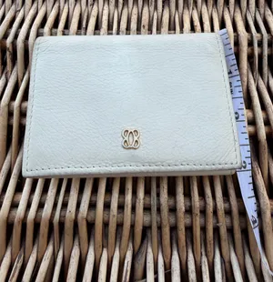 Bosca Vintage pebble grain calfskin Leather Card Holder trifold wallet ivory Cream travel snap thumbnail 1