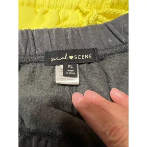 Womans (2) Sweat shorts Gray/Yellow Sz XL NWT thumbnail 3