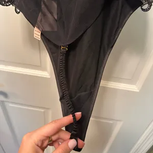 Victoria’s Secret‎ Teddy Lingerie thumbnail 6