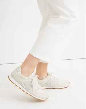 ✨New Balance® 696 Runner Suede Grey Sz 9 Sneakers✨ thumbnail 1
