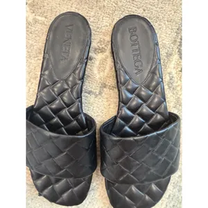 BOTTEGA VENETA Flat Sandal Black Sz 38 US Sz 8 $890 thumbnail 8