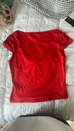 Red h&m top thumbnail 2