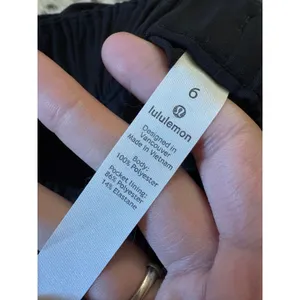Lululemon On The Fly Skirt In Black Size 6 thumbnail 4