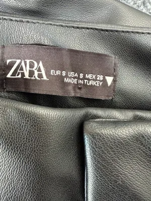 Zara Black Faux Leather high-waisted black tailored pleated shorts thumbnail 5