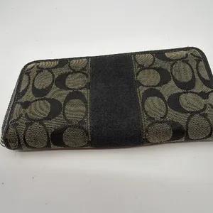 Coach Signature C Zip Around Black Canvas Leather Wallet thumbnail 4
