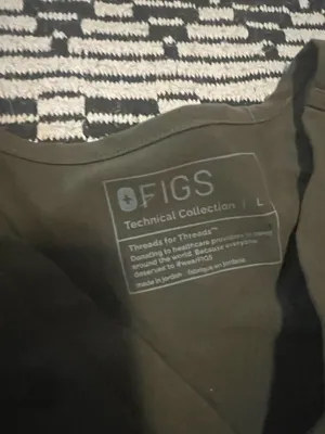 FIGS Casma Scrub Top Three-Pocket thumbnail 3