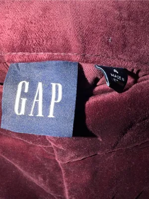 GAP Velvet High Rise Straight Leg Pants Red Noir Size 4 NWT thumbnail 6