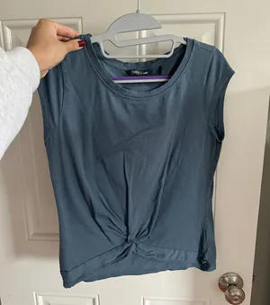 Toad & Co Front Twist Blue Short Sleeve Tee Shirt Top thumbnail 1