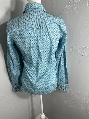Cinch Women's Light Blue Printed Button-Down Shirt thumbnail 6