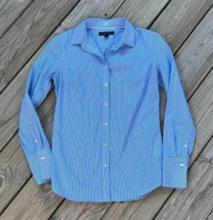 Banana Republic Women's Blue & White Striped Riley Shirt Size 0 thumbnail 1