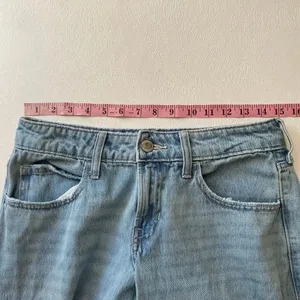 Hollister Low Rise Baggy Jeans W26 Short Light Wash Y2K Wide Leg thumbnail 6