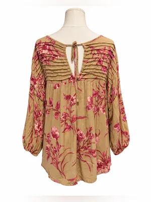 Easel Los Angeles Floral Boho Top Size Medium Pink Tan Pleated Gauze Blouse thumbnail 3