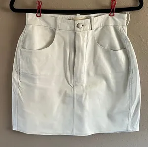 JKT NYC Off-White 100% Genuine Leather Mini Skirt - Women's Size S thumbnail 1