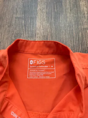 FIGS Women’s Sunset Orange Rafaela Oversized Scrub Top - Size M Nursecore thumbnail 3