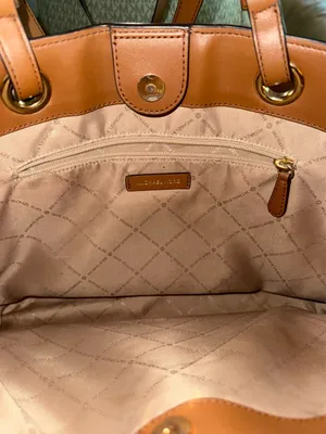 Michael Kors Large tan Logo Tote thumbnail 5