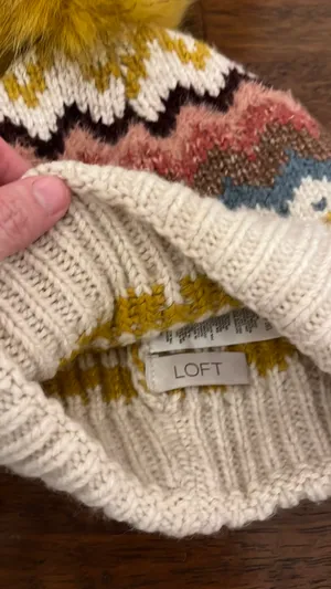 Loft knit beanie Pom Pom thumbnail 2