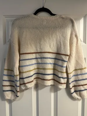 Francesca's Sweater thumbnail 5