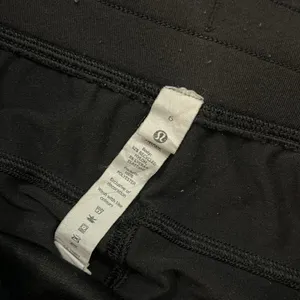 Lululemon joggers thumbnail 3
