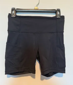 Lululemon Fast and Free High-Rise Short 6 Nulux Black Running Shorts Size 6 thumbnail 1
