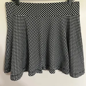 Cooperative Urban Outfitters Black White‎ Polka Dot Skater Mini Skirt Large thumbnail 1