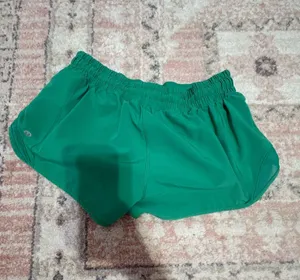 Lululemon Hotty Shorts 2.5" Kelly green thumbnail 2